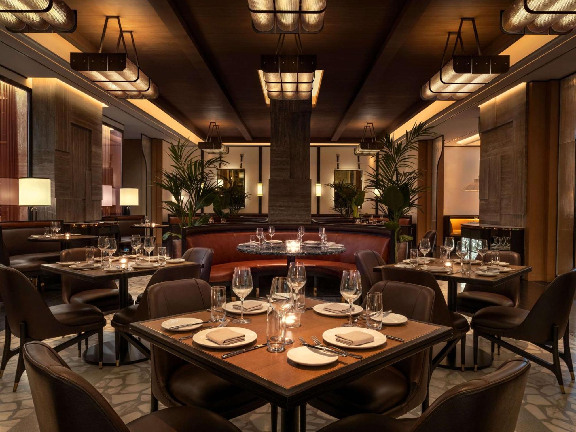 Waldorf Astoria Doha Lusail ภายนอก รูปภาพ The interior of the restaurant